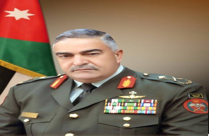 رئيس هيئة الأركان المشتركة الأردنى الفريق الركن محمود فريحات رئيس هيئة الأركان المشتركة الأردنى الفريق الركن محمود فريحات