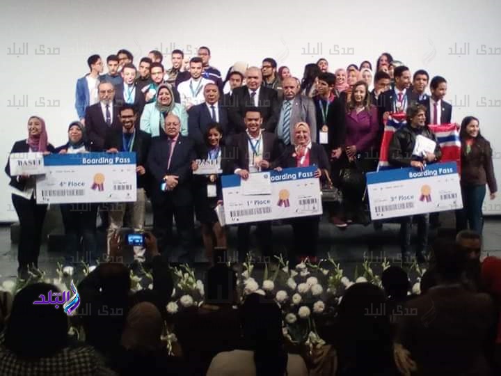 مدارس المتفوقين تحصد الميداليات