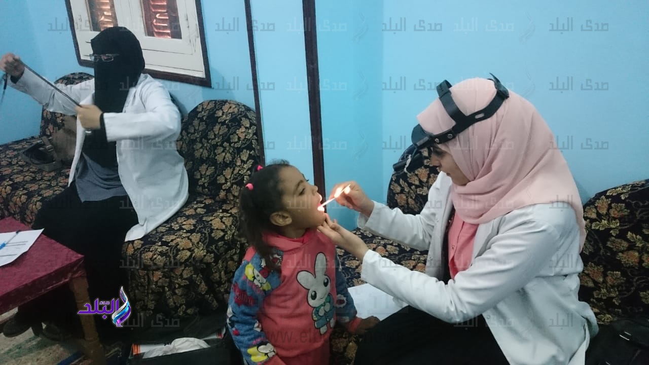 الكشف علي 415 حالة بقافلة جنوب الوادي الطبية 