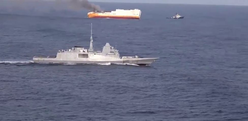 سفينة شحن غارقة