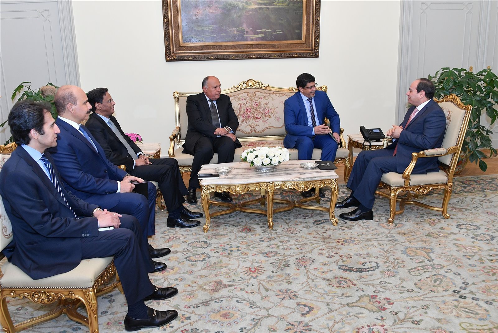 الرئيس السيسى مع المبعوث الشخصي للرئيس الموريتاني