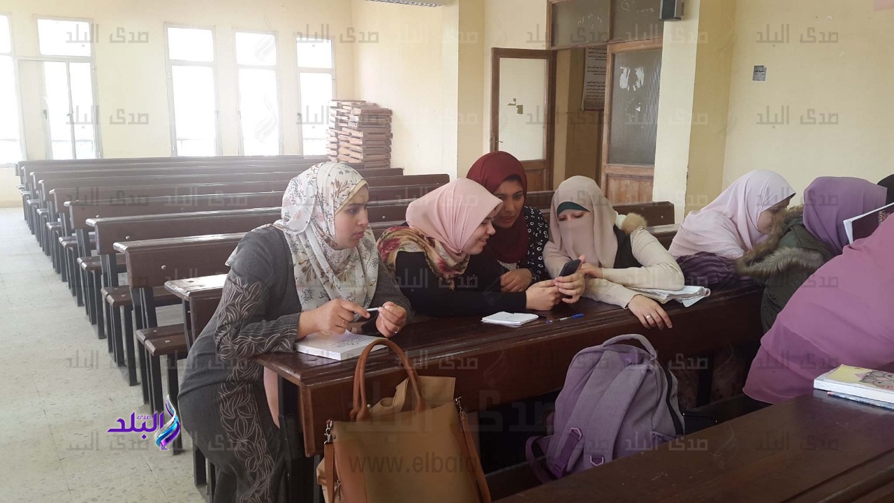 لأول مرة بالأزهر.. تطبيق إلكتروني لتقييم الطالبات