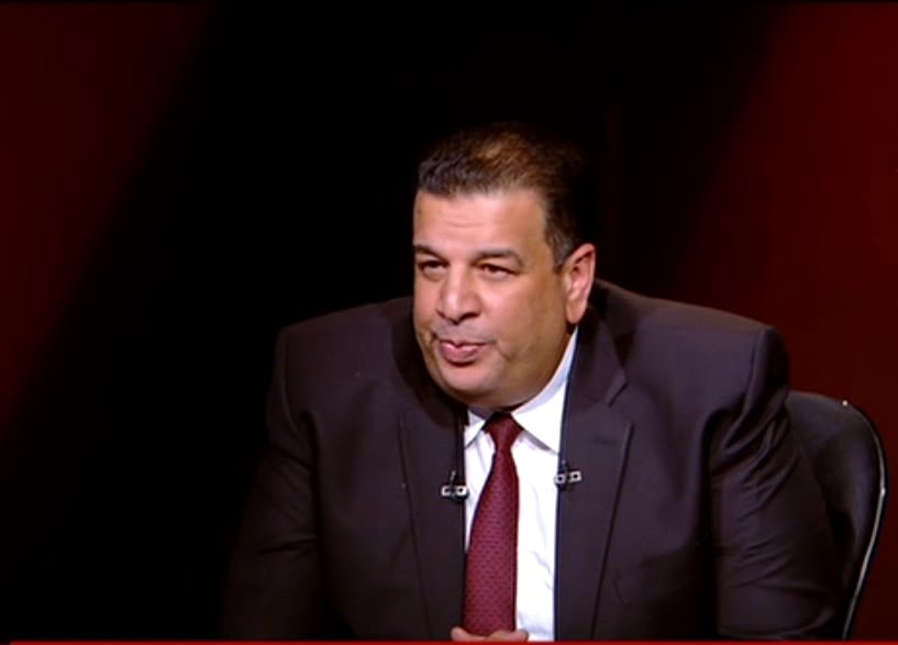 الكاتب الصحفي عبد الرازق توفيق رئيس تحرير الجمهورية الكاتب الصحفي عبد الرازق توفيق رئيس تحرير الجمهورية