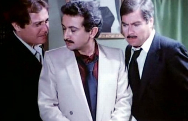 مشهد من فيلم العار