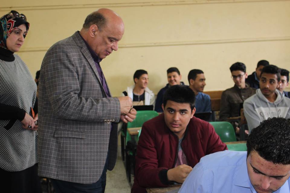 وكيل تعليم الغربية: نتابع امتحان طلاب أولى ثانوي على التابلت وكيل تعليم الغربية: نتابع امتحان طلاب أولى ثانوي على التابلت