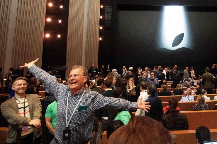 أبل تطلق عالم جديد للمشاهدة الحية على الإنترنت 