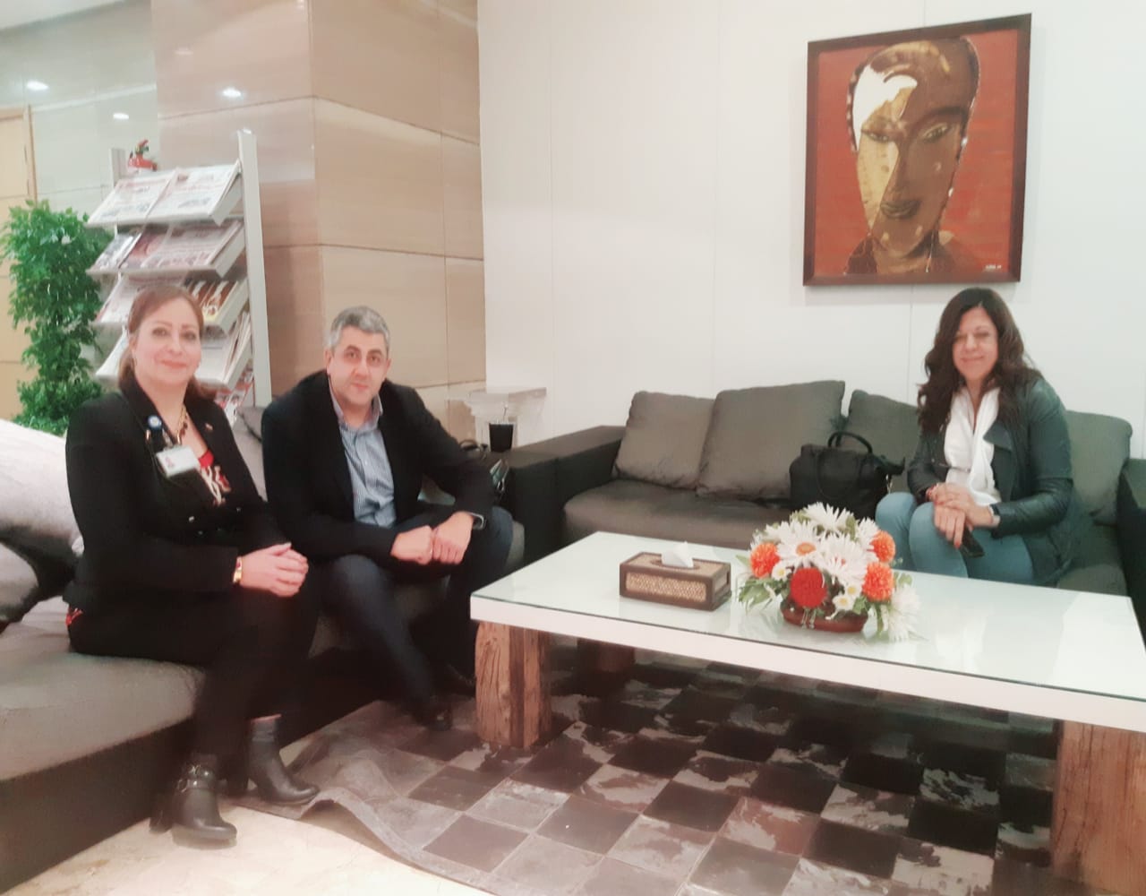 أمين منظمة السياحة العالمية في مطار القاهرة 