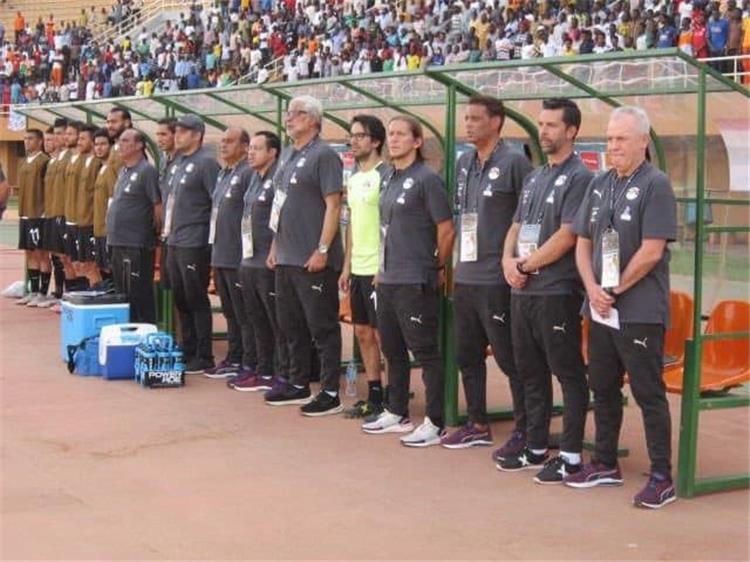 خافير اجيري والجهاز الفني لمنتخب مصر خافير اجيري والجهاز الفني لمنتخب مصر