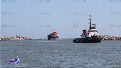 ميناء دمياط يستقبل 10 سفن للحاويات والبضائع العامة ميناء دمياط يستقبل 10 سفن للحاويات والبضائع العامة