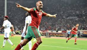 خالد بوطيب مهاجم الفريق الأبيض خالد بوطيب مهاجم الفريق الأبيض