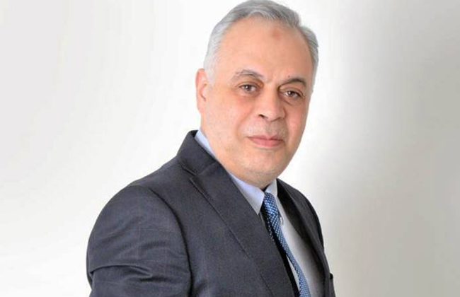 الفنان أشرف زكى