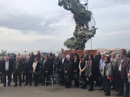 "لغة من القلب على طريق الحرير"