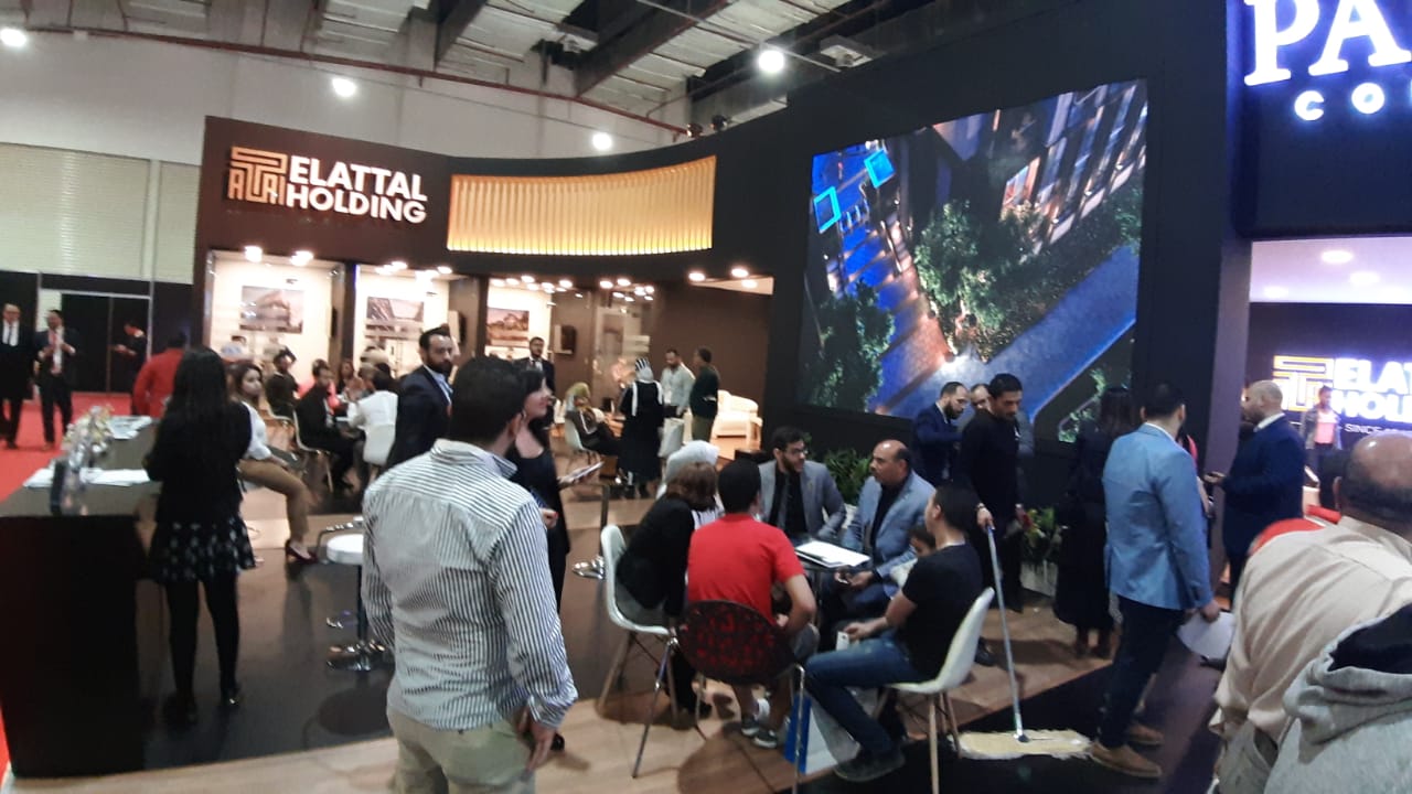 باركلين تقترب من تحقيق مستهدفة مبيعاتها 