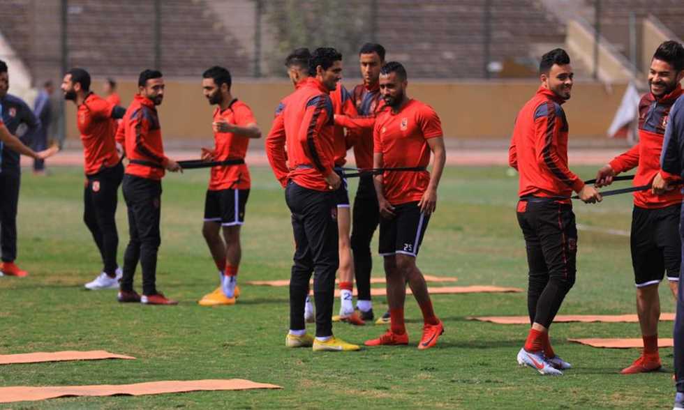 لاعبي الأهلي لاعبي الأهلي