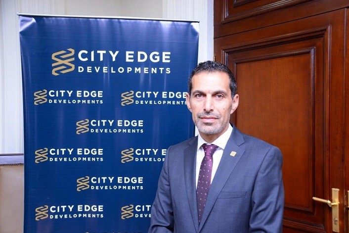 عمرو القاضى