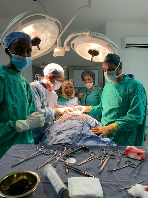عملية جراحية عملية جراحية