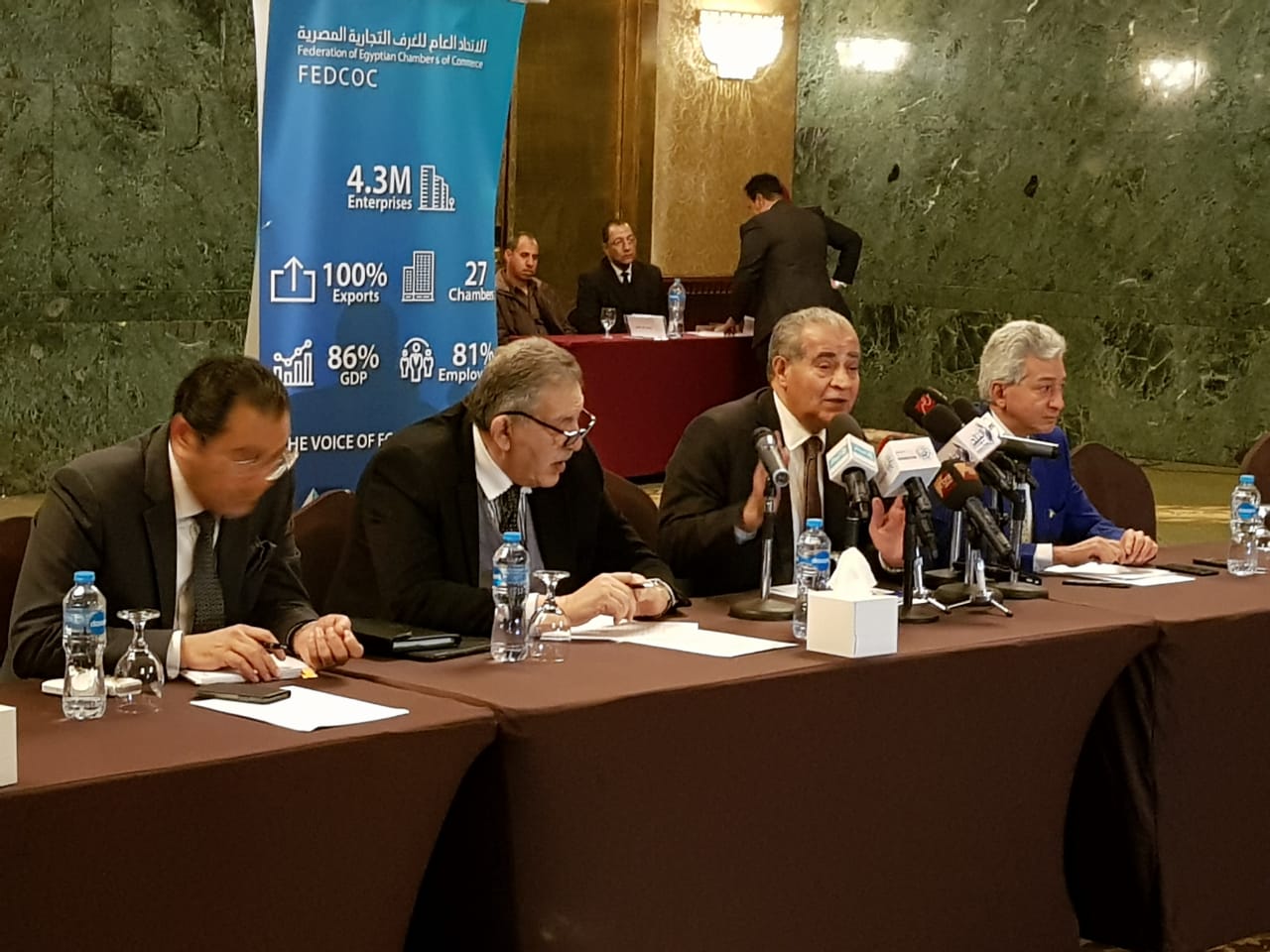 وزير التموين خلال اللقاء وزير التموين خلال اللقاء