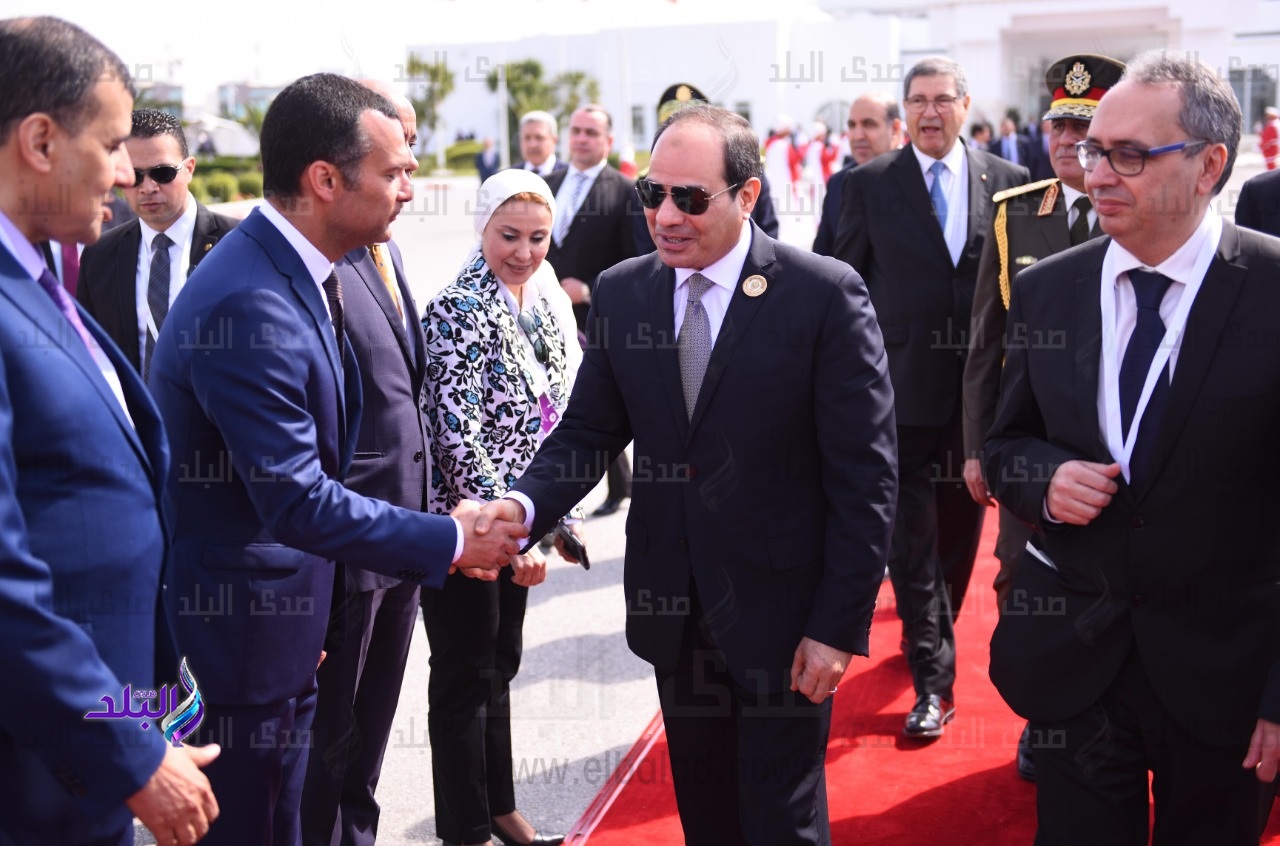الرئيس عبد الفتاح السيسي الرئيس عبد الفتاح السيسي