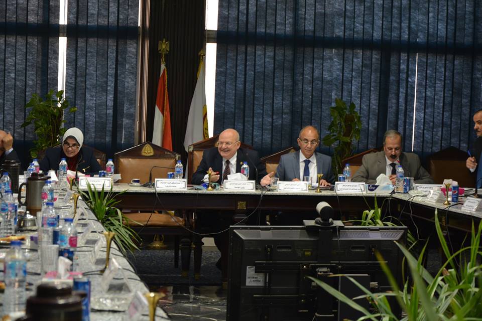 مجلس جامعة الزقازيق مجلس جامعة الزقازيق