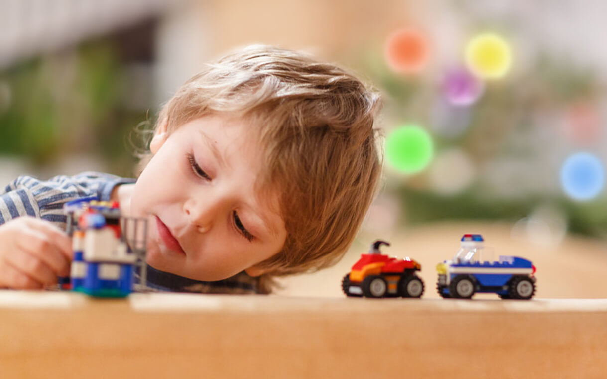 أفكار لتعليم طفل التوحد مهارات حياتية جديدة