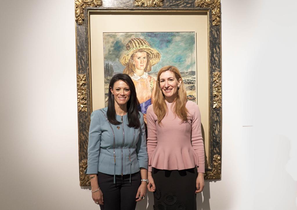 وزيرة السياحة 