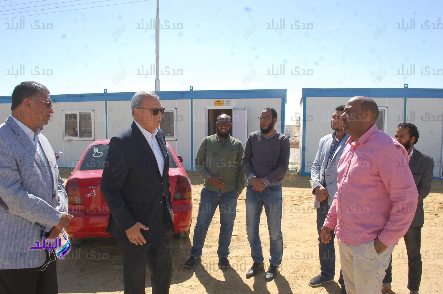 محافظ قنا يتفقد عدد المشروعات الخدمية