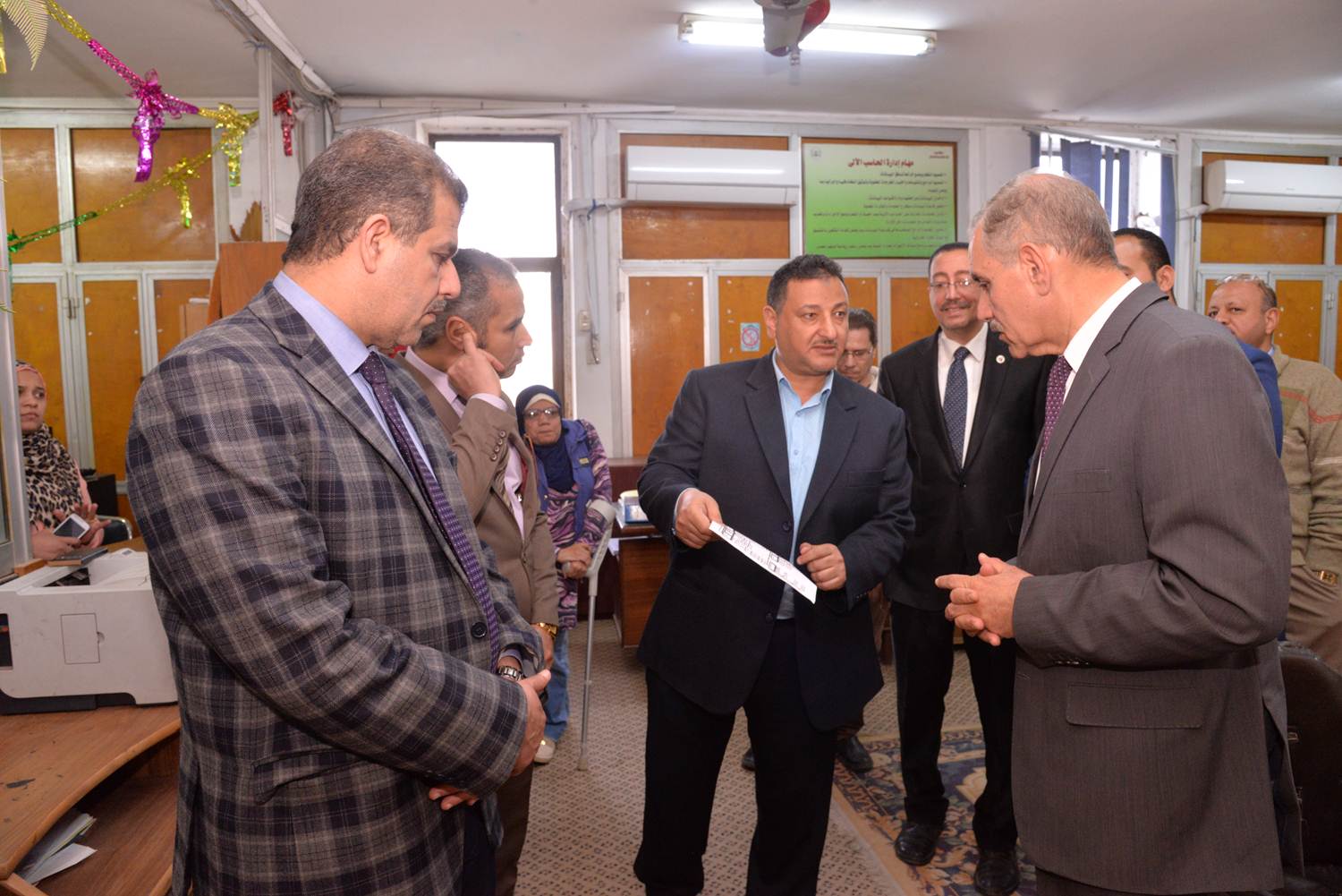 محافظ أسيوط يتابع مراحل تنفيذ برنامج الذاكرة المؤسسية محافظ أسيوط يتابع مراحل تنفيذ برنامج الذاكرة المؤسسية