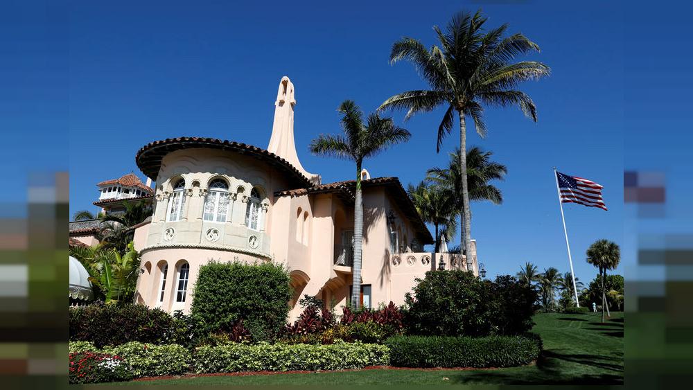 صينية اخترقت حاجزا أمنيا في منتجع مار الاجو الخاص بترامب