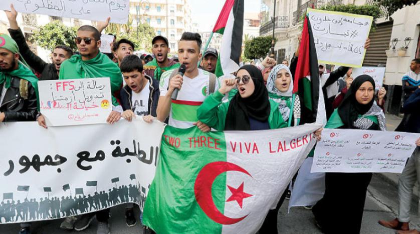 حكومة تصريف الأعمال بالجزائر تواجه مطالب بتغيير أوسع 