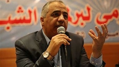 عبد الفتاح الجبالى الخبير الاقتصادى