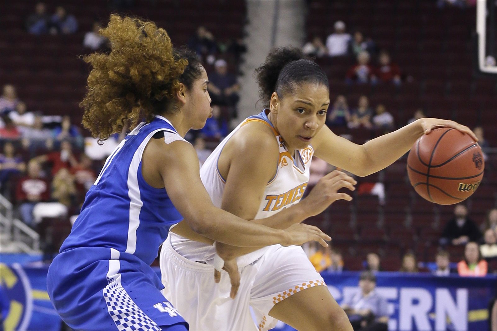 سيدات كرة السلة 