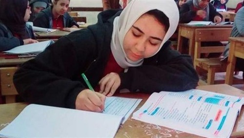 امتحانات نهاية العام