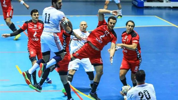 جانب من مباراة الأهلى والزمالك فى اليد جانب من مباراة الأهلى والزمالك فى اليد