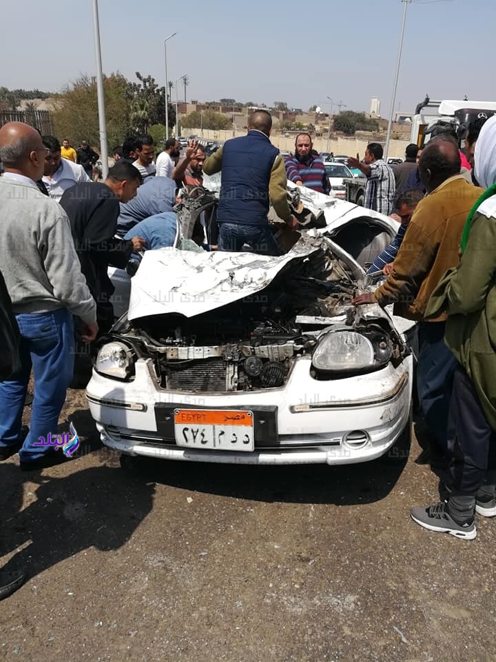 مصرع شخص واصابه ٣ اخرين اثر تصادم مروع بصلاح سالم مصرع شخص واصابه ٣ اخرين اثر تصادم مروع بصلاح سالم