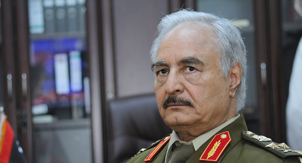 قائد الجيش الليبي المشير خليفة حفتر قائد الجيش الليبي المشير خليفة حفتر