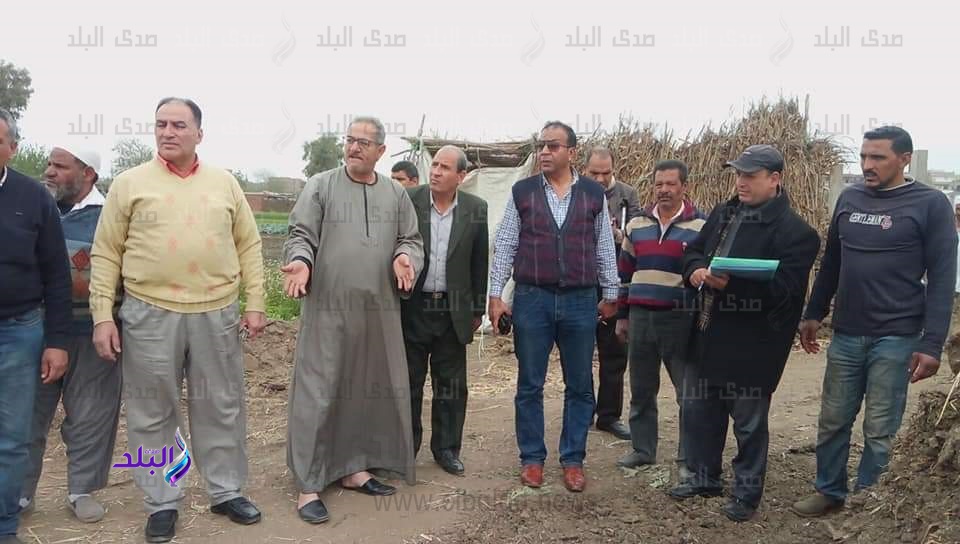 لجنة بقرية ميت بره بقويسنا