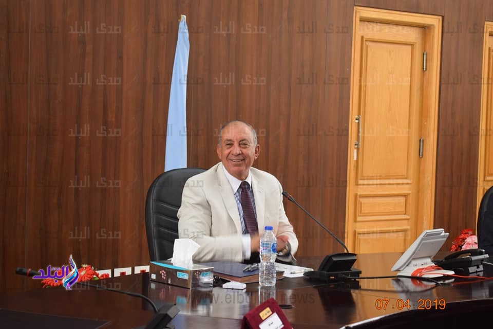 محافظ البحر الأحمر