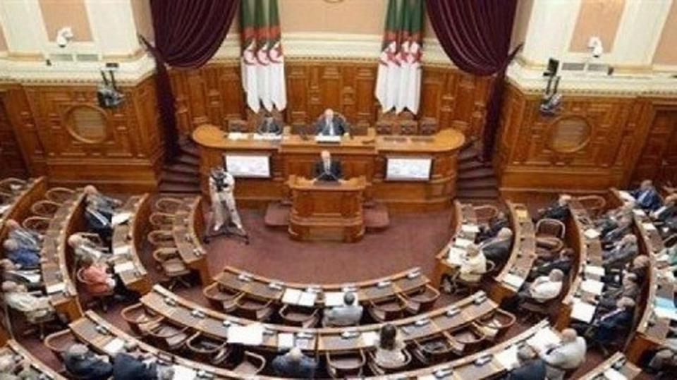 البرلمان الجزائري يعقد اجتماعا لتنصيب خليفة بوتفليقة