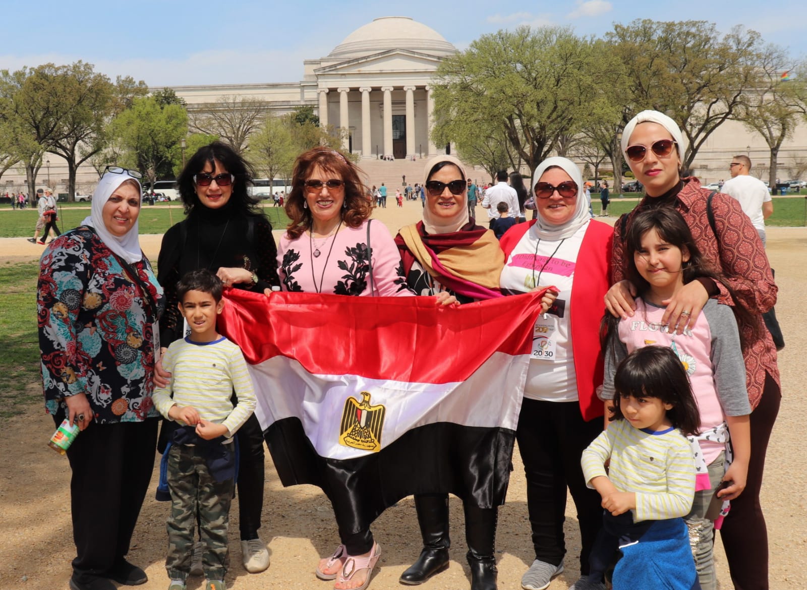 أبناء الجالية المصرية في واشنطن استعدادا لزيارة الرئيس أبناء الجالية المصرية في واشنطن استعدادا لزيارة الرئيس