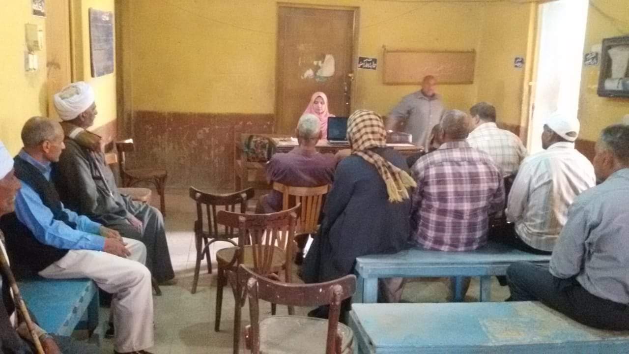 ندوات وزارة البيئة حول الاستفادة من المخلفات الزراعية ندوات وزارة البيئة حول الاستفادة من المخلفات الزراعية