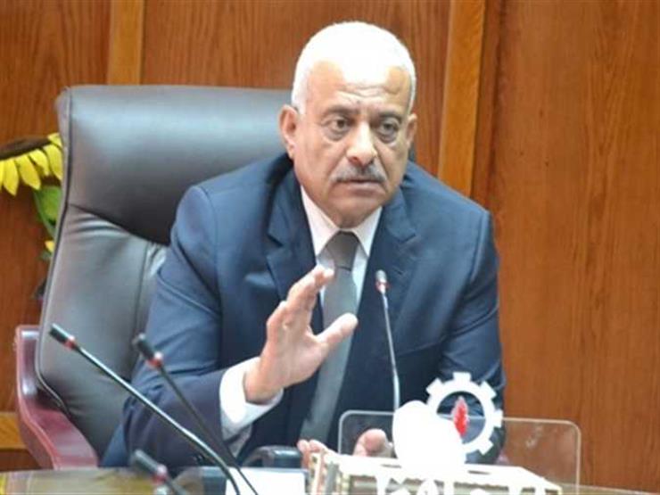 محافظ السويس عبد المجيد صقر