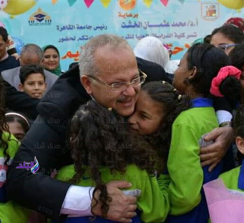 رئيس جامعة القاهرة 