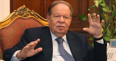 أحمد فتحي سرور