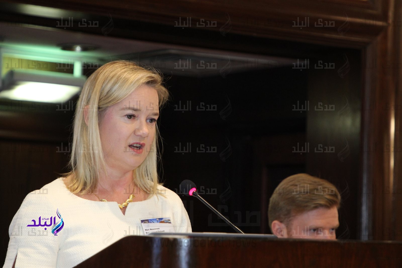 القائم بأعمال سفارة فنلندا خلال افتتاح الندوة الترويجية