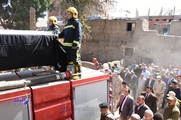 تشييع جثمان شهيد حادث الشيخ زويد بالشرقية تشييع جثمان شهيد حادث الشيخ زويد بالشرقية