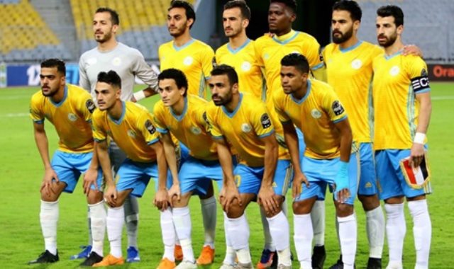 فريق الإسماعيلي (أرشيفية) فريق الإسماعيلي (أرشيفية)