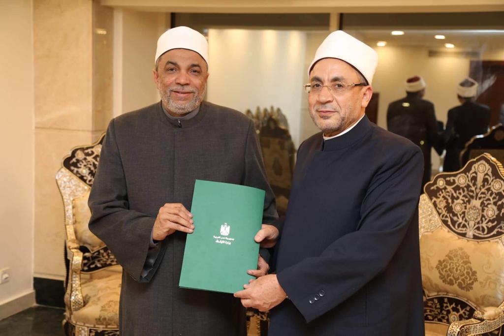 الشيخ جابر طايع والدكتور محي الدين عفيفي