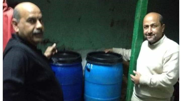  ضبط 200 كيلو جرام من زيت الطعام المهدرج بدون بيانات
