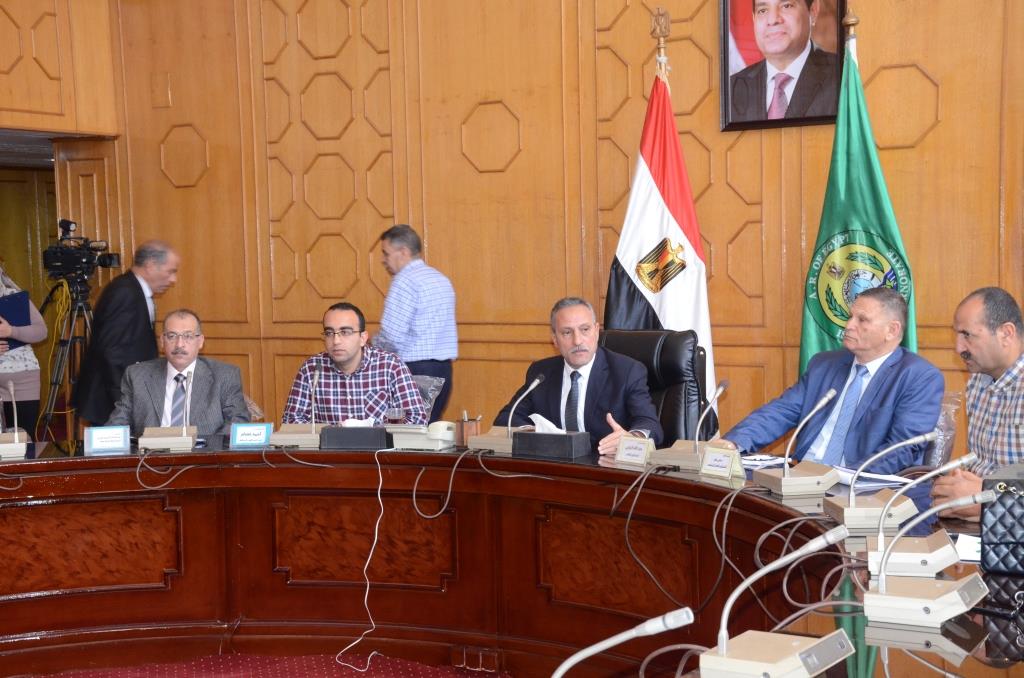 اللواء حمدى عثمان محافظ الاسماعيلية