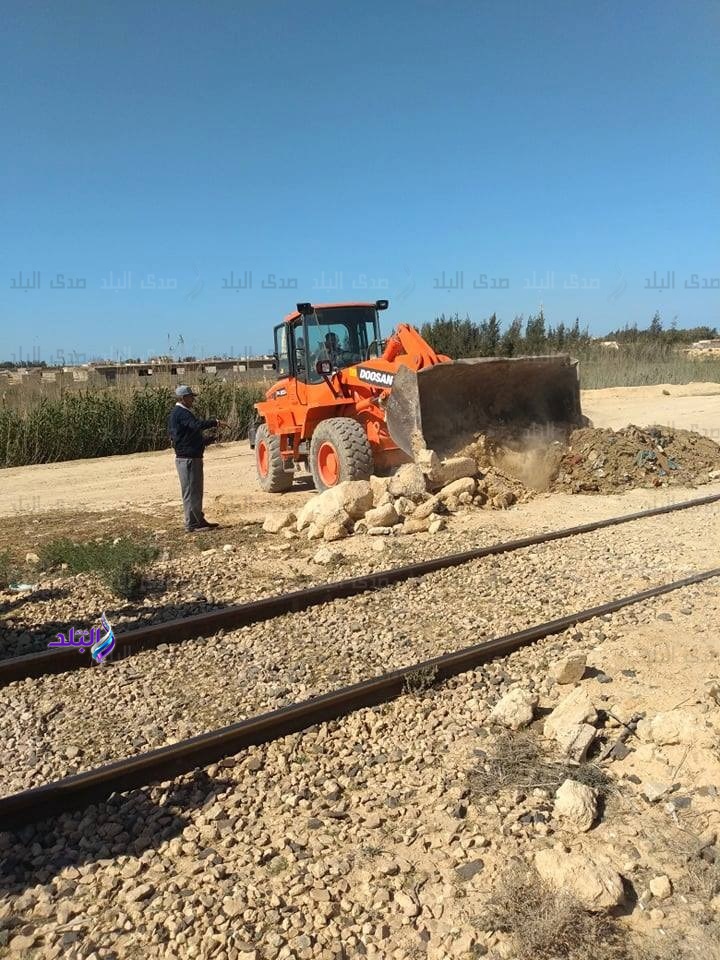 غلق 13 معبر عشوائى علي السكة الحديد